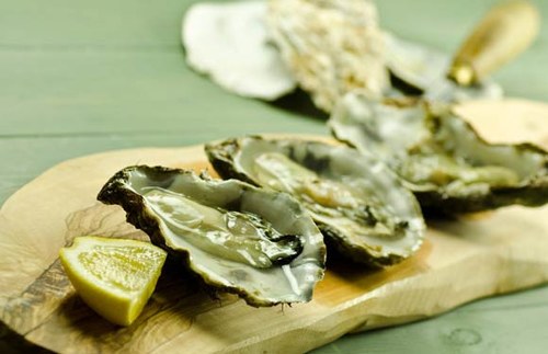 促进头发生长食物：牡蛎
