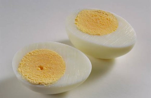 促进头发生长食物：鸡蛋