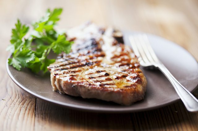 富含生物素的食物——肉和鱼