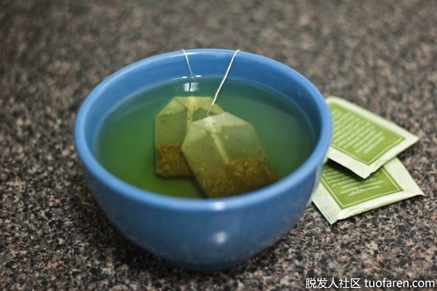 如何用绿茶洗脸？【步骤3】