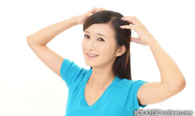 进行头皮按摩